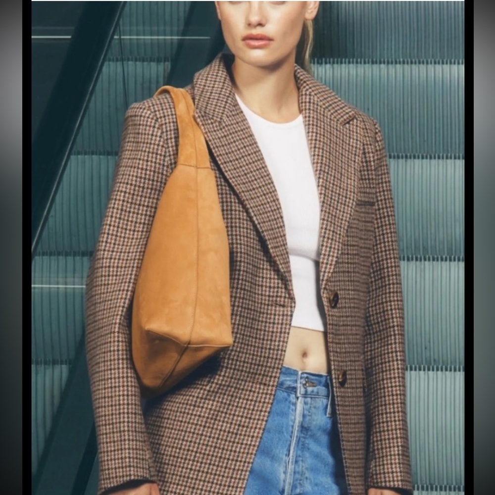 Astr Checkered Coat with Black and Tan - HOUNDSTOOTH blazer